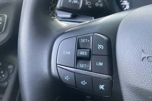 Ford Fiesta (2024) thumbnail 8
