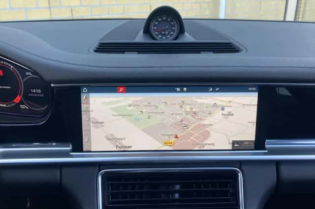 Porsche Panamera (2018) thumbnail 20