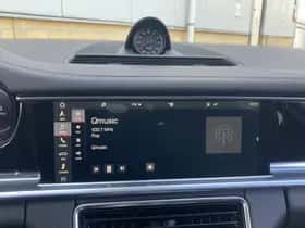 Porsche Panamera (2018) thumbnail 24