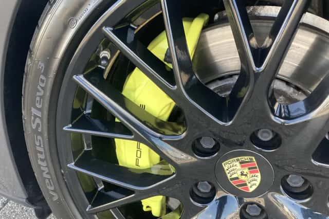 Porsche Panamera (2018) thumbnail 37