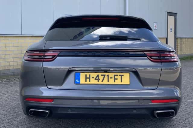 Porsche Panamera (2018) thumbnail 8