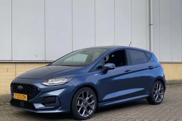 Ford Fiesta (2023) thumbnail 3