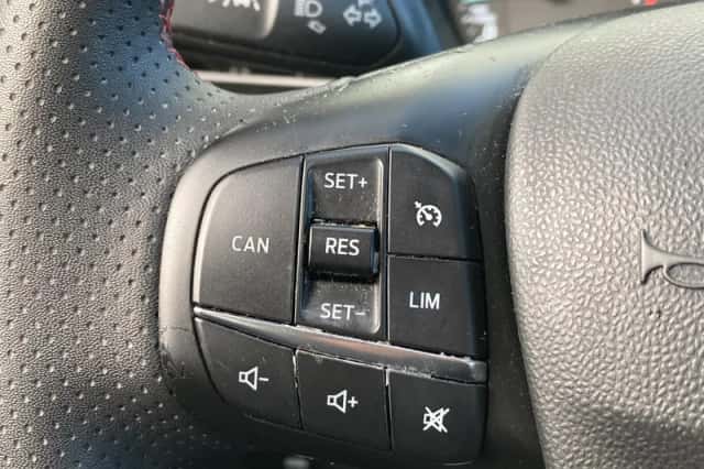 Ford Fiesta (2023) thumbnail 27