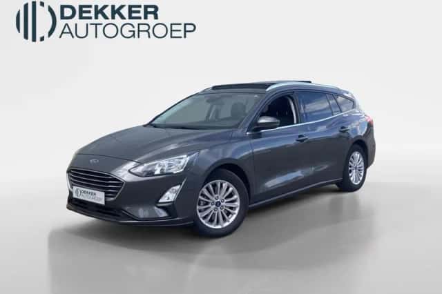 Ford Focus (2021) thumbnail 1