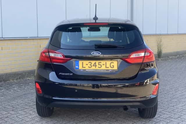 Ford Fiesta (2021) thumbnail 6