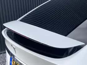 Tesla Model X (2018) thumbnail 25