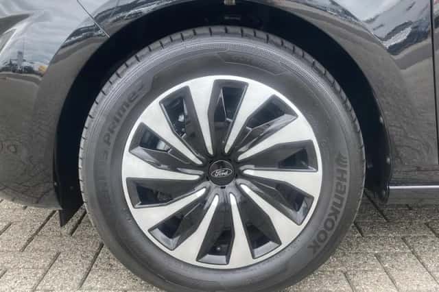 Ford Fiesta (2023) thumbnail 6