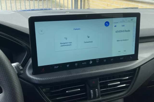 Ford Kuga (2025) thumbnail 24
