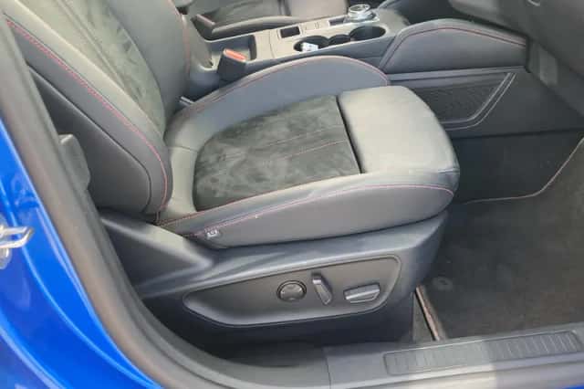Ford Kuga (2025) thumbnail 27