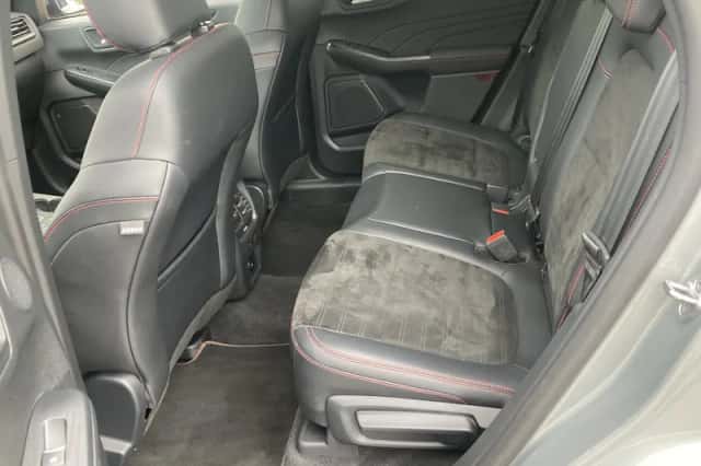 Ford Kuga (2023) thumbnail 12