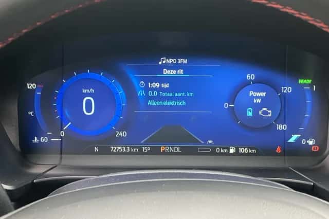 Ford Kuga (2023) thumbnail 16