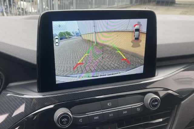 Ford Kuga (2023) thumbnail 23