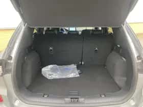 Ford Kuga (2023) thumbnail 28