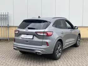 Ford Kuga (2023) thumbnail 6