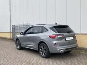 Ford Kuga (2023) thumbnail 7