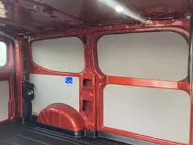 Ford Transit Custom (2023) thumbnail 16