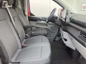 Ford Transit Custom (2023) thumbnail 17