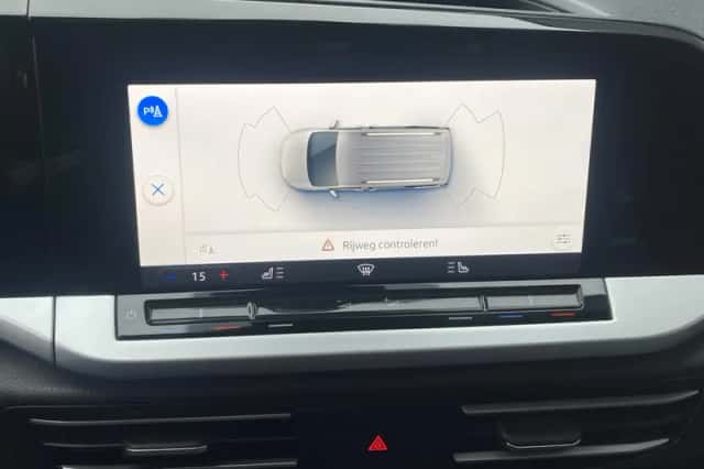 Ford Tourneo Connect (2023) thumbnail 15