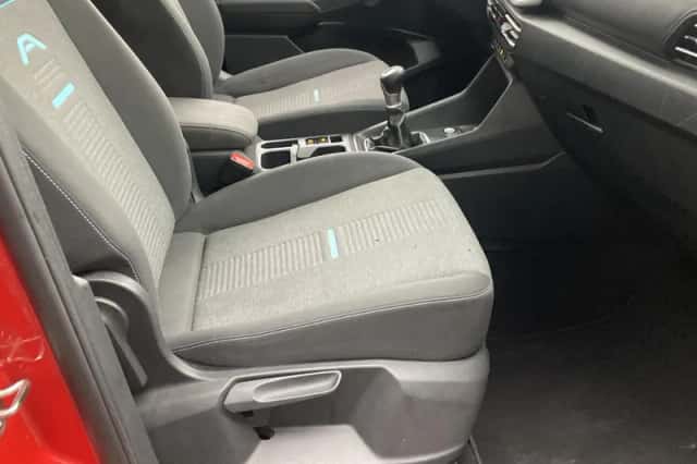 Ford Tourneo Connect (2023) thumbnail 17