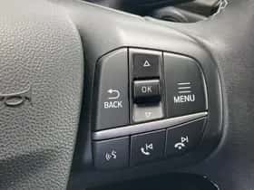 Ford Kuga (2022) thumbnail 17