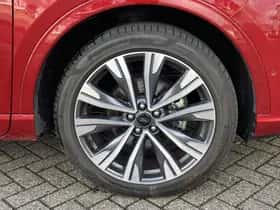 Ford Kuga (2022) thumbnail 3