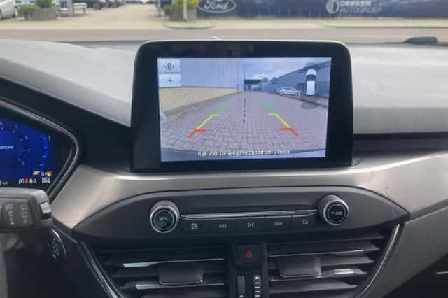 Ford Focus (2021) thumbnail 21