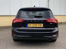 Ford Focus (2021) thumbnail 7