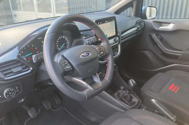 Ford Fiesta (2023) thumbnail 12