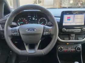 Ford Fiesta (2023) thumbnail 16