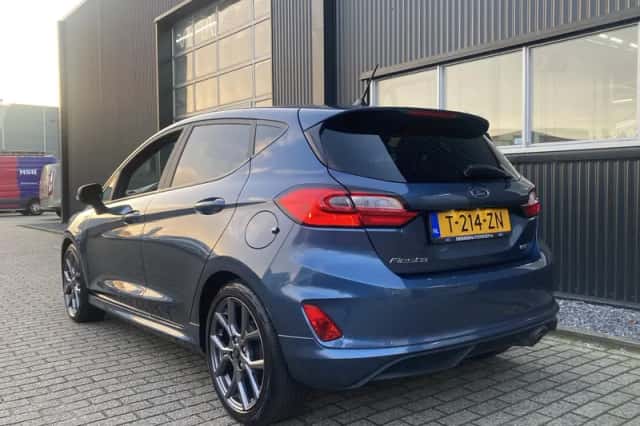 Ford Fiesta (2023) thumbnail 8