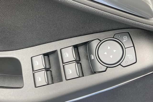 Ford Fiesta (2023) thumbnail 21