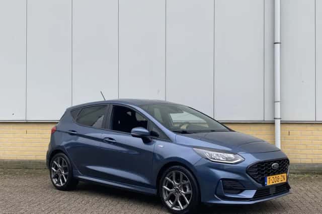 Ford Fiesta (2023) thumbnail 4