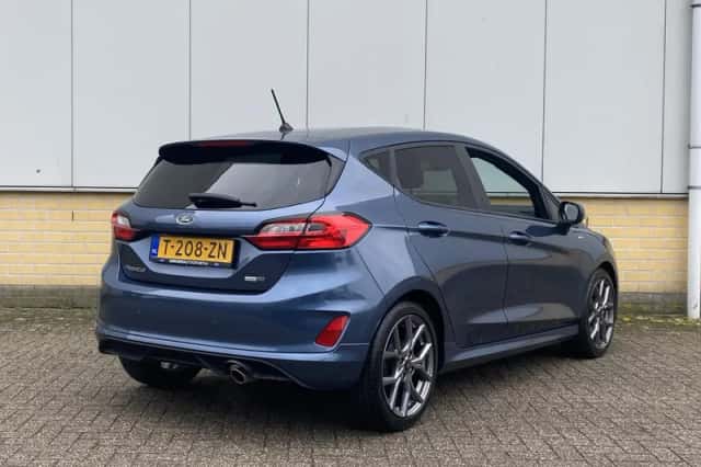 Ford Fiesta (2023) thumbnail 8