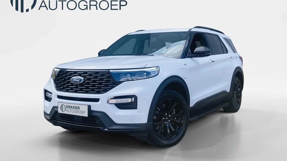 Ford Explorer (2024) — foto 1