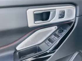 Ford Explorer (2024) thumbnail 15