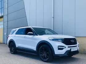 Ford Explorer (2024) thumbnail 4