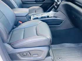 Ford Explorer (2024) thumbnail 31