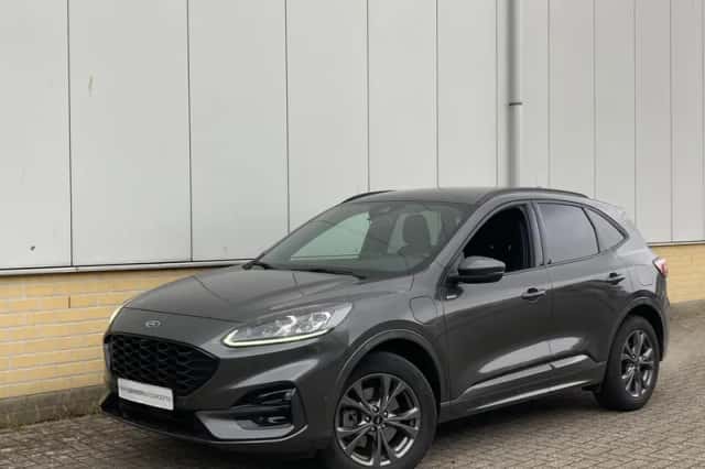 Ford Kuga (2021) thumbnail 2