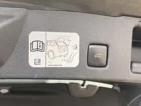 Ford Kuga (2021) thumbnail 25