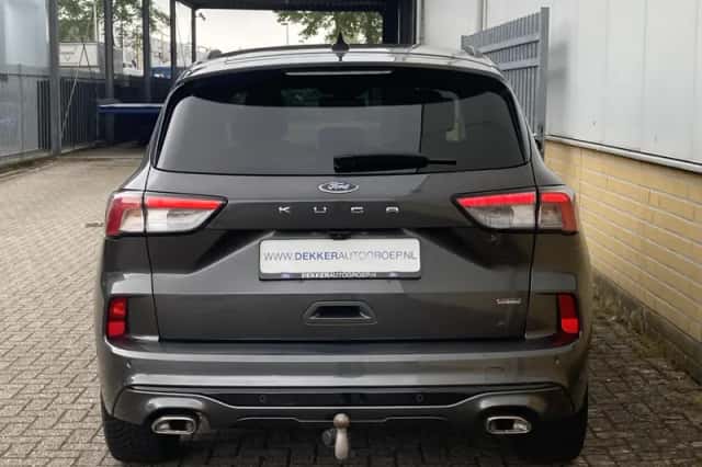Ford Kuga (2021) thumbnail 8