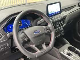 Ford Kuga (2021) thumbnail 9