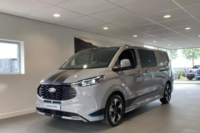 Ford Transit Custom (2026) thumbnail 2