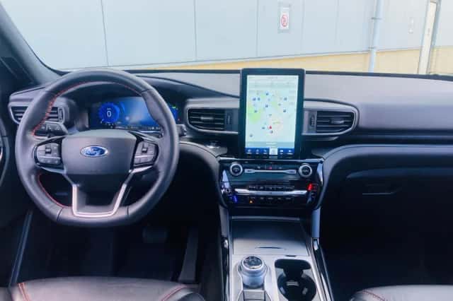 Ford Explorer (2024) thumbnail 15
