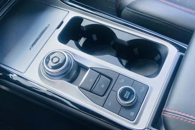 Ford Explorer (2024) thumbnail 31