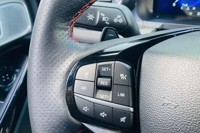 Ford Explorer (2024) thumbnail 34