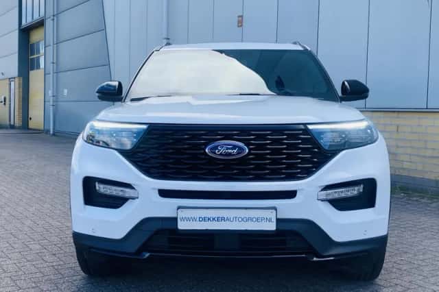 Ford Explorer (2024) thumbnail 6