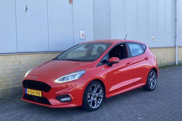 Ford Fiesta (2021) thumbnail 2