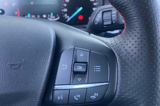 Ford Fiesta (2021) thumbnail 17
