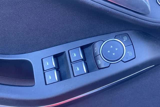 Ford Fiesta (2021) thumbnail 18