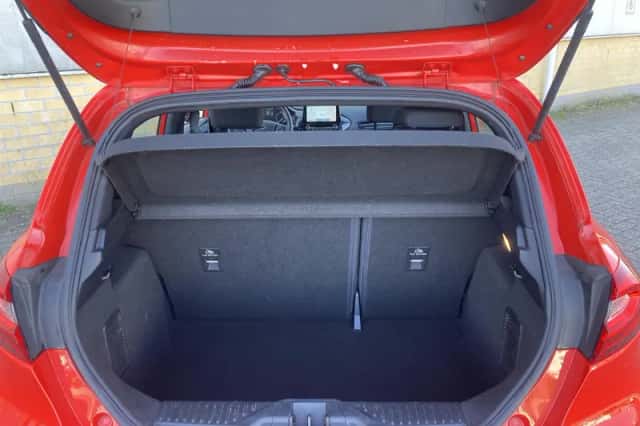 Ford Fiesta (2021) thumbnail 9